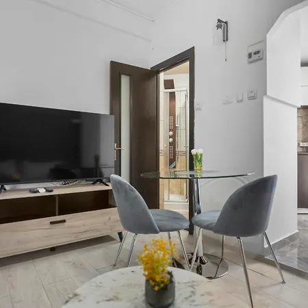 Cismigiu Park Modern Flat Appartamento *